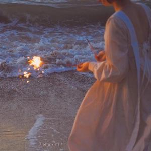 日本人激烈吃奶头
