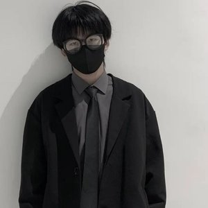 日本人激烈吃奶头
